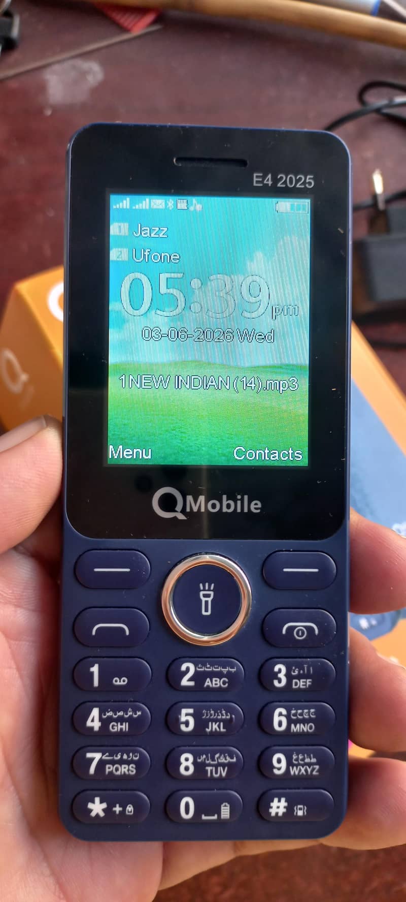 QMobile E4 Big 5