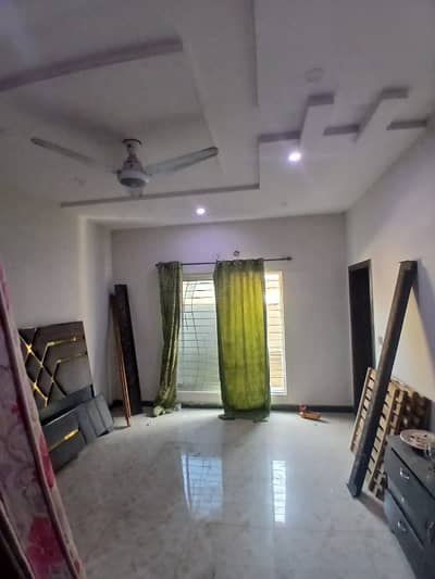 10 Marla Upper Portion For Rent With All Utility Connection's
