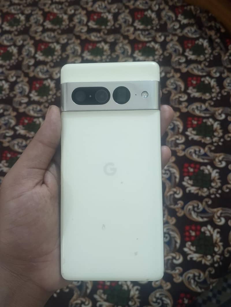 Google Pixel 7 Pro 0
