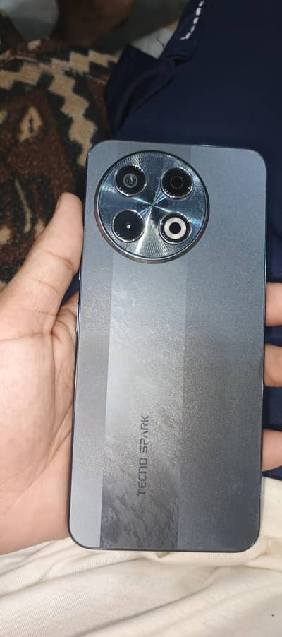 Tecno SPARK 30 Pro