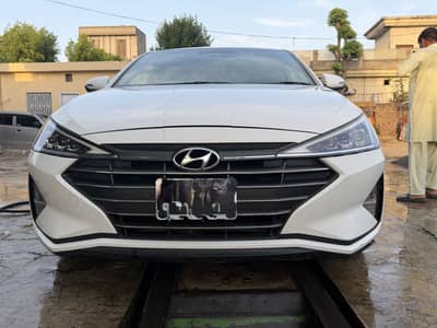 Hyundai Elantra 2021