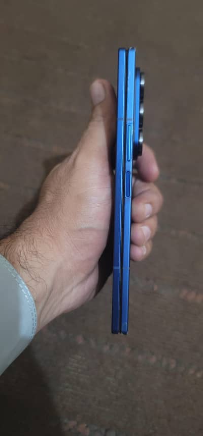 Samsung Mobile Z Fold 7