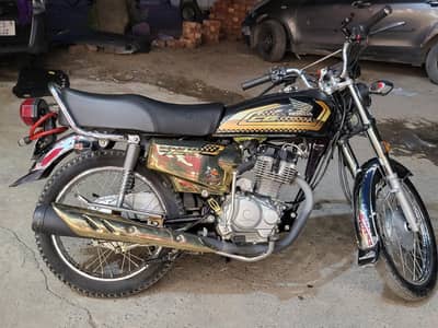 Honda CG 125 Special Edition Gold 2025