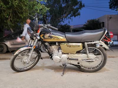 Honda CG 125 Special Edition Gold 2025