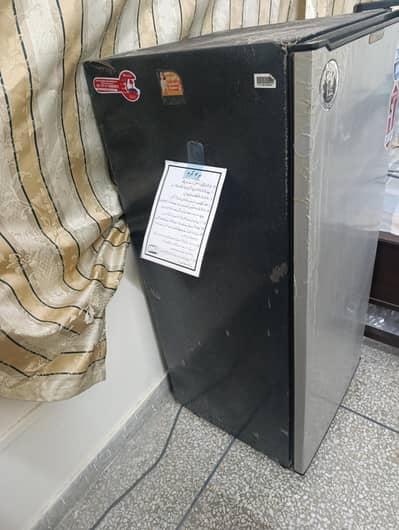 Dawlance Refrigerator Single Door (Used, Excellent Condition)