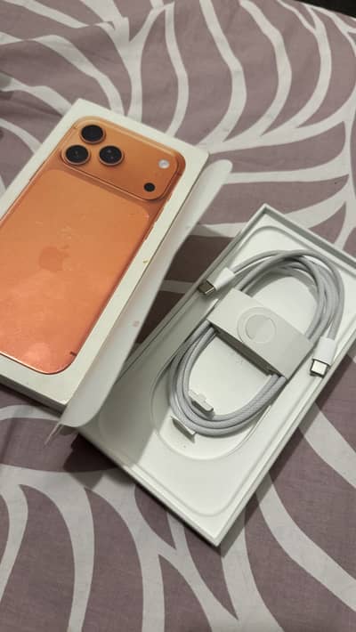 Apple iPhone 17 Pro Max JV with box & warranty