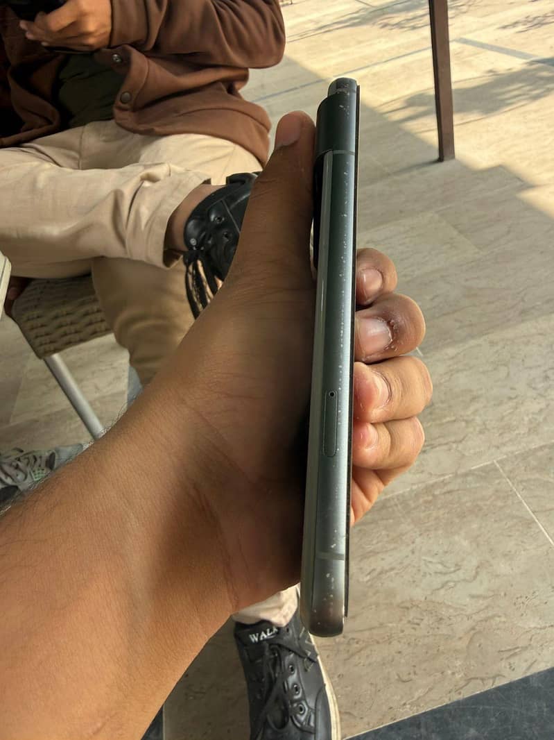 Google Pixel 8 3