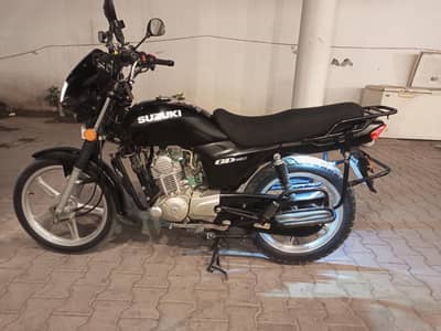 ajao Suzuki lovers