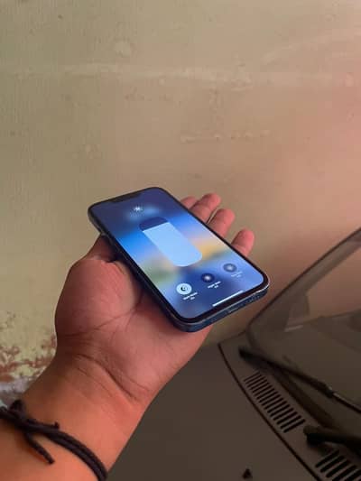 IPHONE 13 Factory unlock