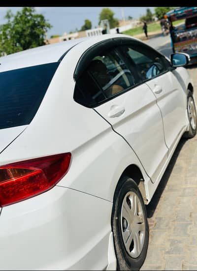 Honda car