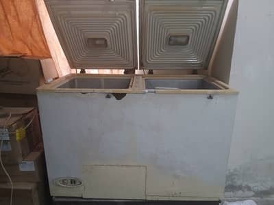 Dawlance freezer 2DOOR