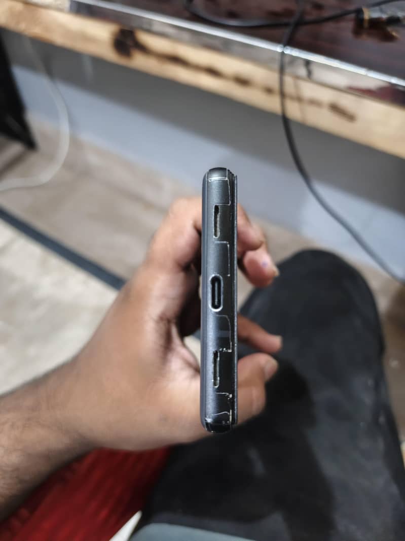 Google Pixel 6a 5