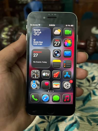 Apple iPhone SE2020