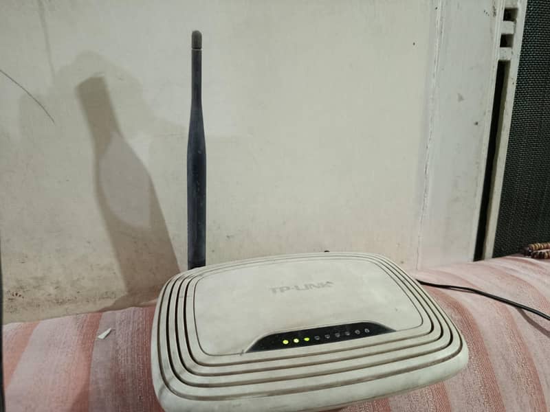 TP-LINK Router 0