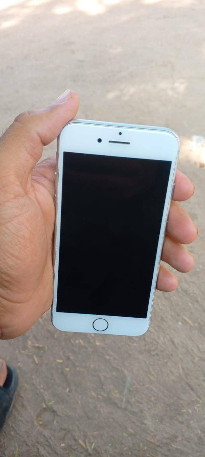 Apple iPhone 7 3