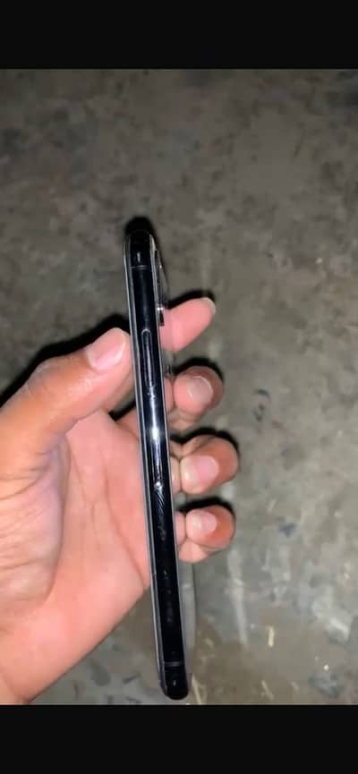 Apple iPhone XS