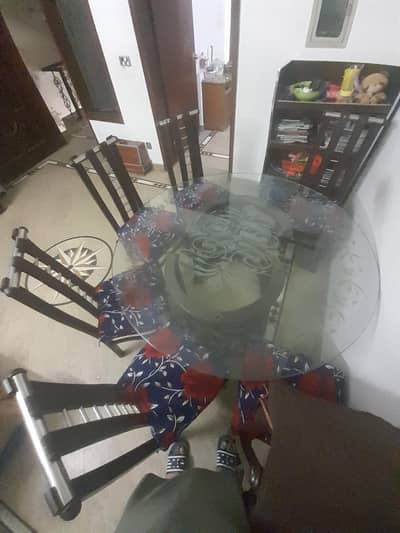 dinning table + 8 chairs for sale
