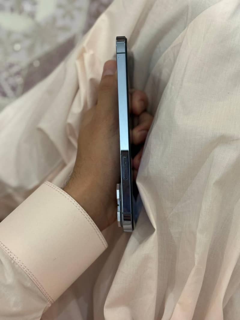 iPhone 2