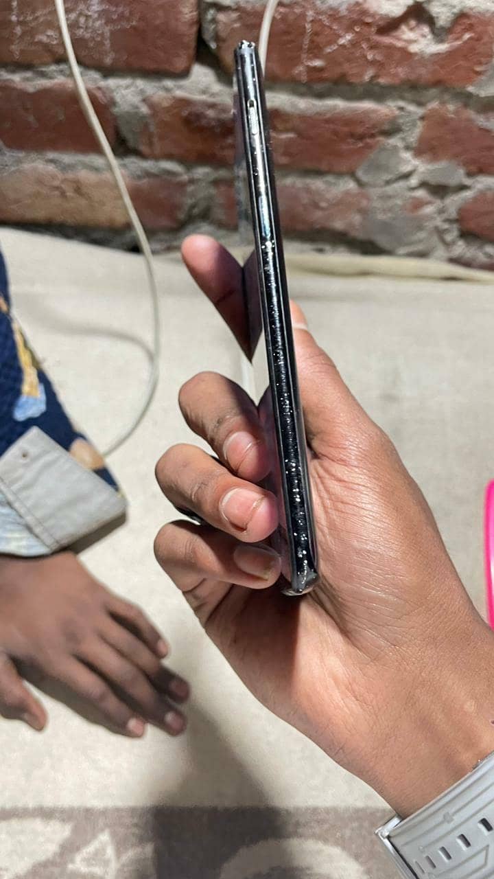 One Plus 6t 4