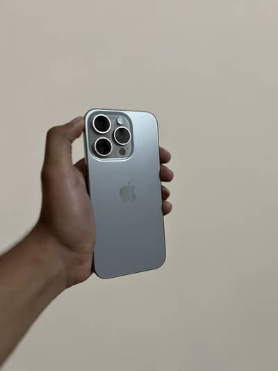 Apple iPhone 15 Pro factory unlock pristine condition