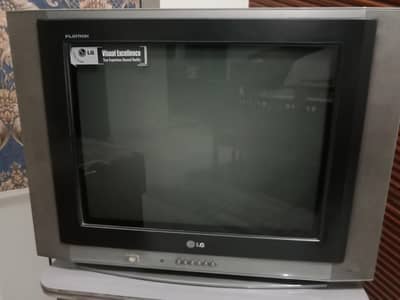 TV FOR SALE IN CHEAP PRICE IN NEW SHALIMAR COLONY