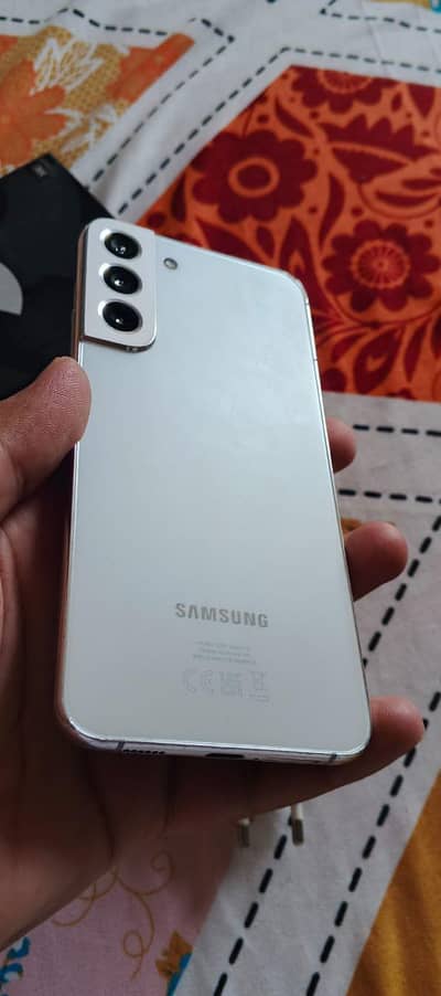 Samsung Galaxy S22 Plus water pack with box