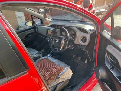Toyota Yaris 2015