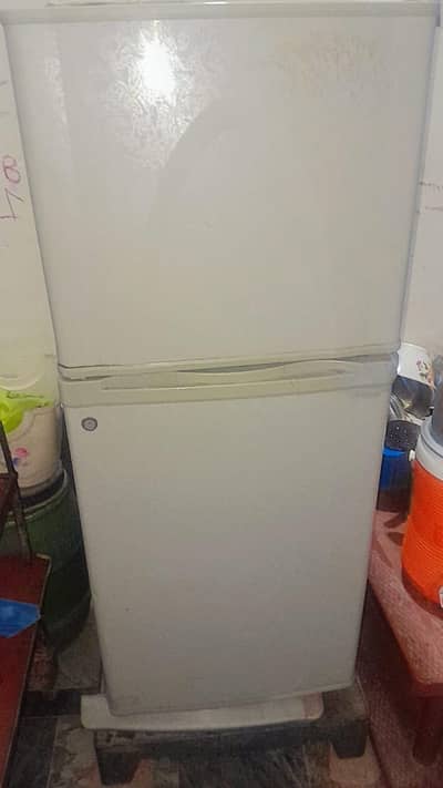 dawlance fridge mini