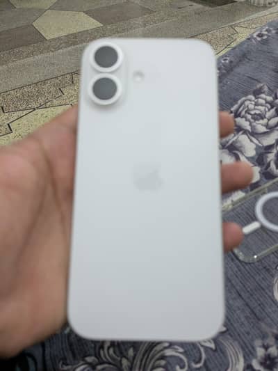 Apple iPhone 17