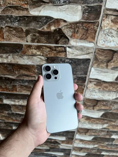 iPhone 15 Pro Max Jv