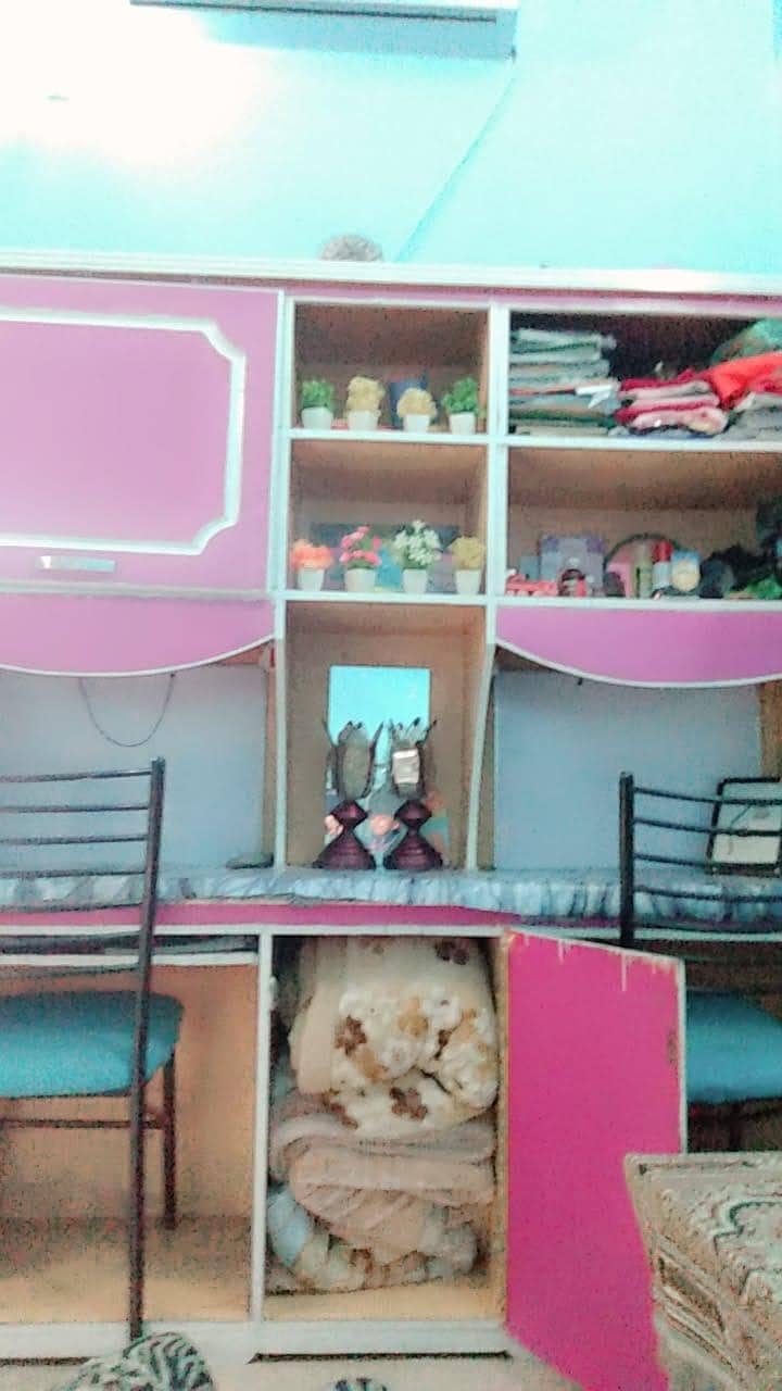 Large size study table heavy material 4