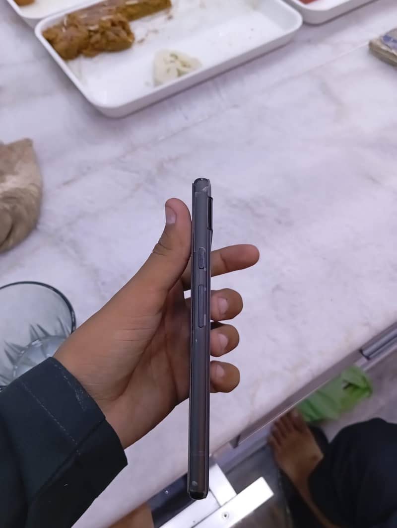 pixel 6a 3