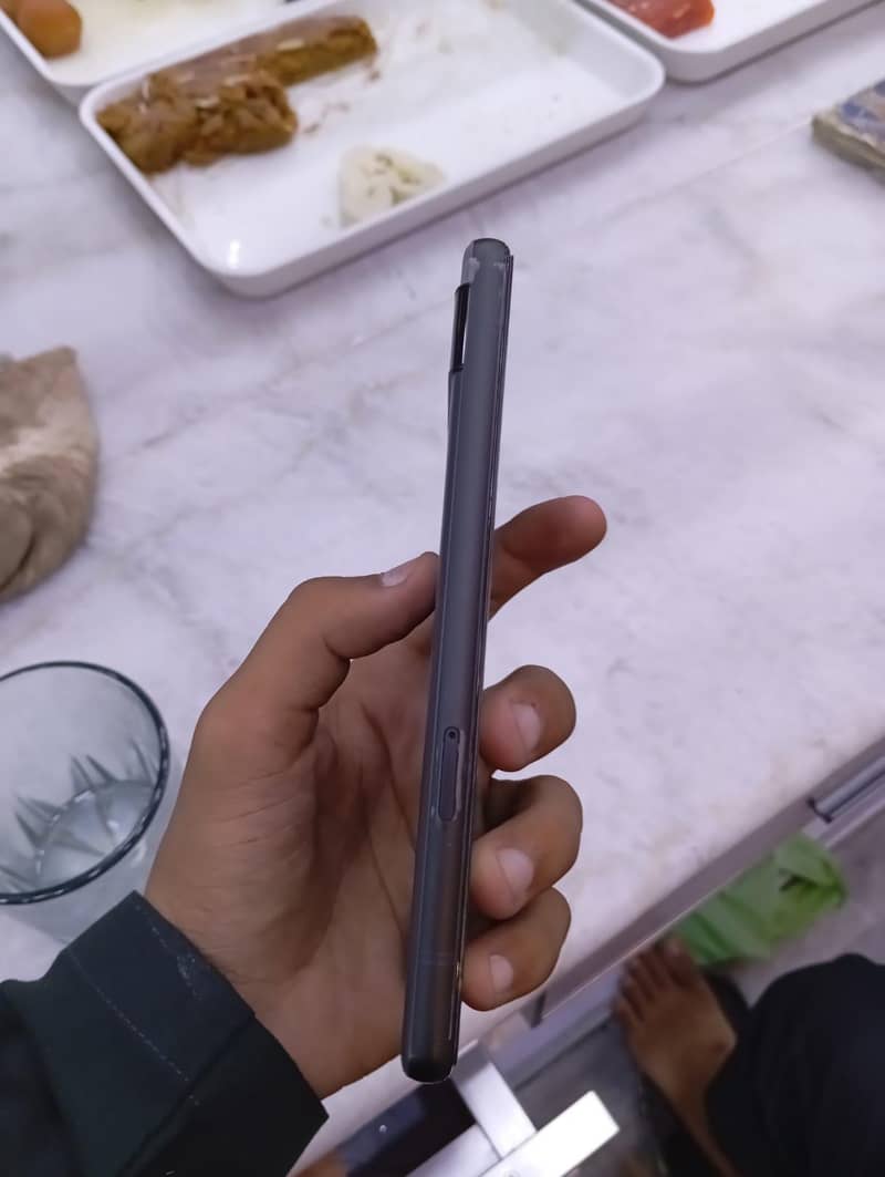 pixel 6a 4