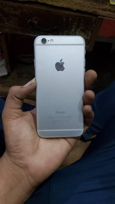 Apple iPhone 6