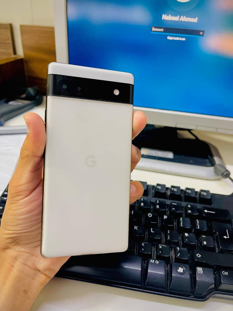 Google Pixel 6a 0