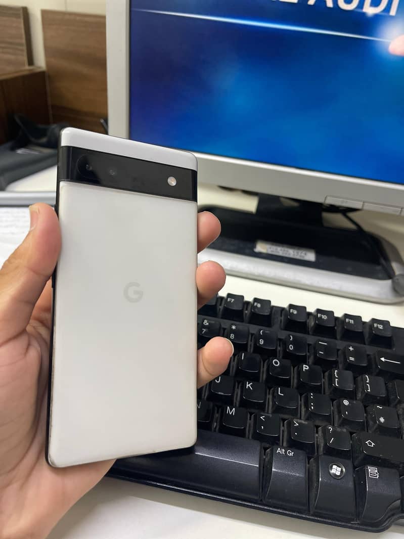 Google Pixel 6a 2