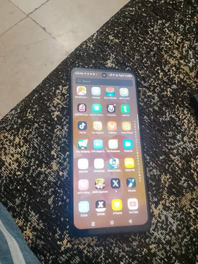 Infinix Hot 40
