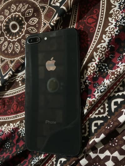 Apple iPhone 8 Plus