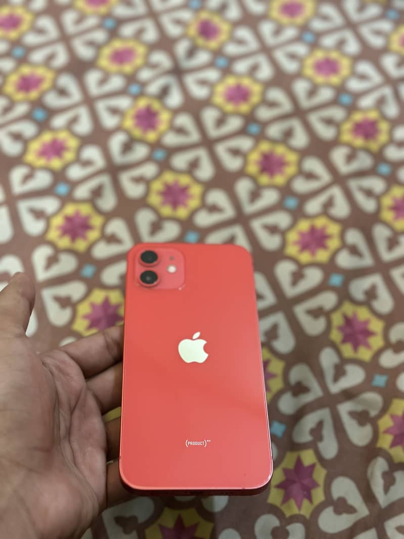 iPhone 12 0