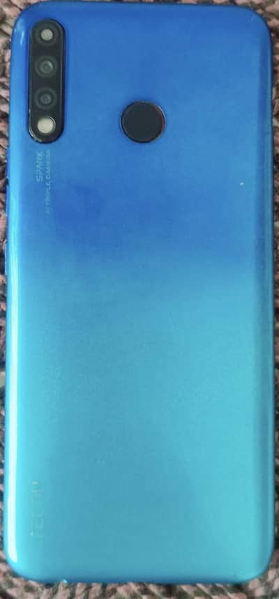 Tecno Spark 4