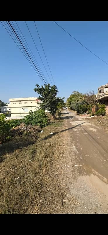 1 kanal Plot ready for possession and construction available for sale in aghosh housing society phase 1 near CBR Town and soan garden Islamabad.