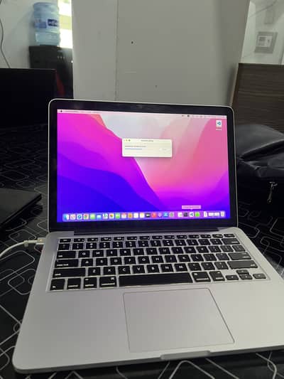 MacBook Pro (Retina, 13-inch, Early 2015) Core i5