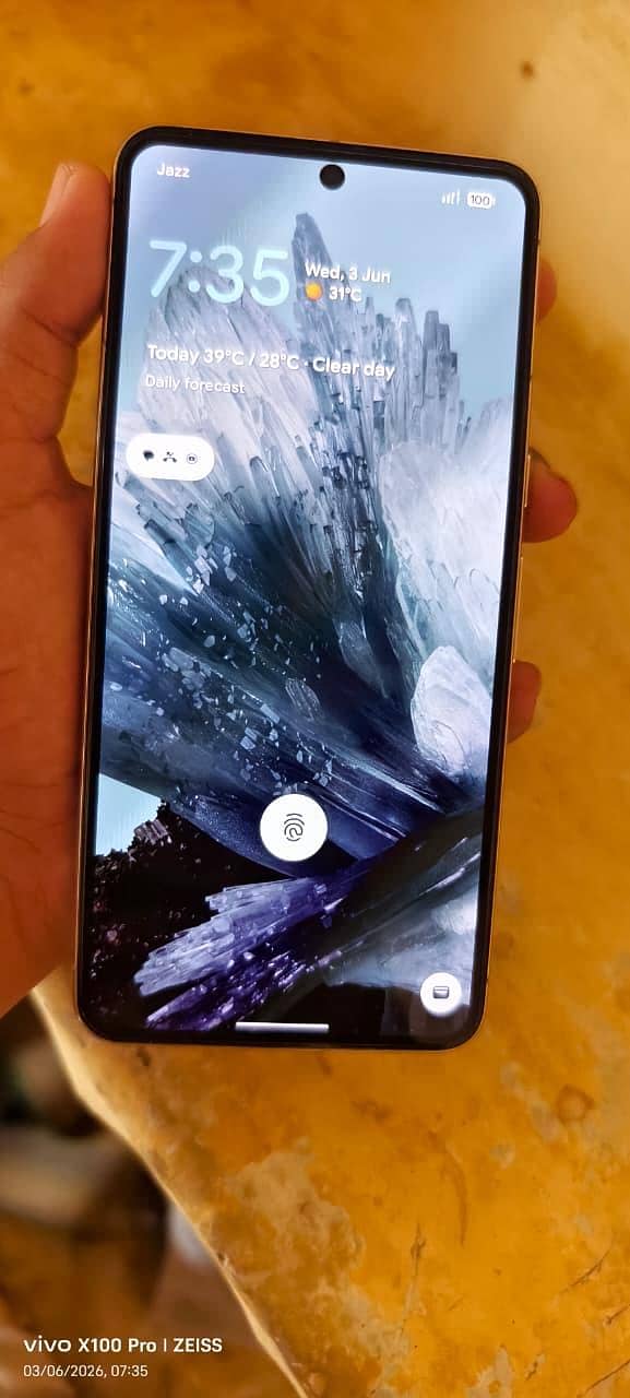 Google Pixel 8 Pro 5