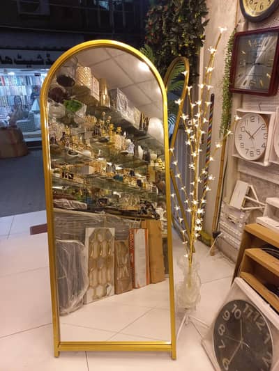 FULL LENGTH STANDING MIRROR