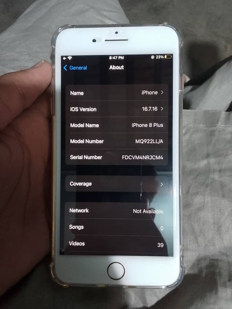 Apple iPhone 8 Plus 1