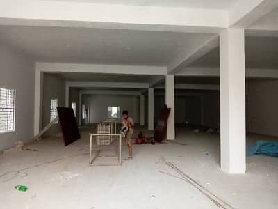 2 Kanal Factory Available For Rent.