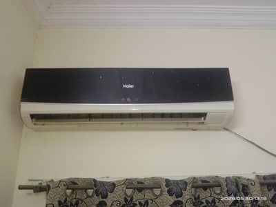 Haier good condition split A