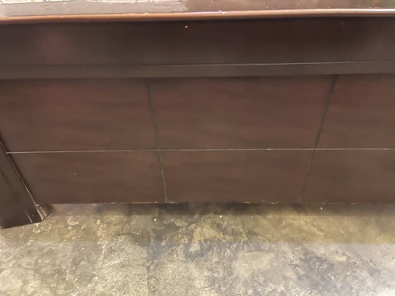 Single bed pair with one side table 1
