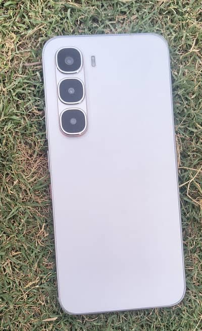 Infinix Hot 60 Pro