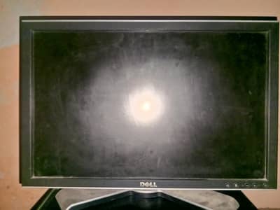 LCD monitor  Dell company ond used of 3 months only